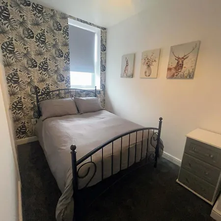 Central Apartments *