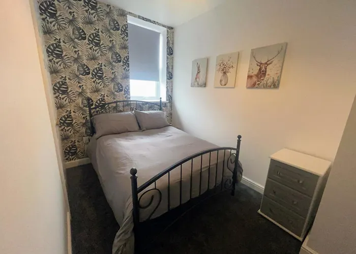 Central Apartments *